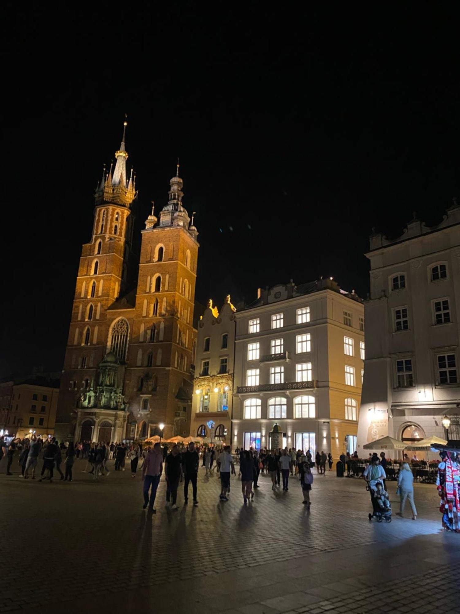 Lux Stays By Torres At K39 Krakow Cracóvia Exterior foto